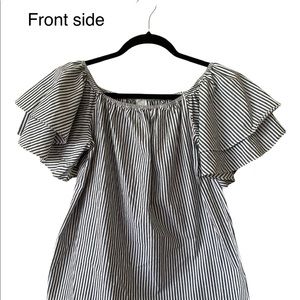 Women's striped top_Size Medium_Layered sleeves